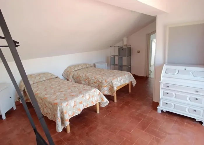 Semesterbostad Garden House Mondello *